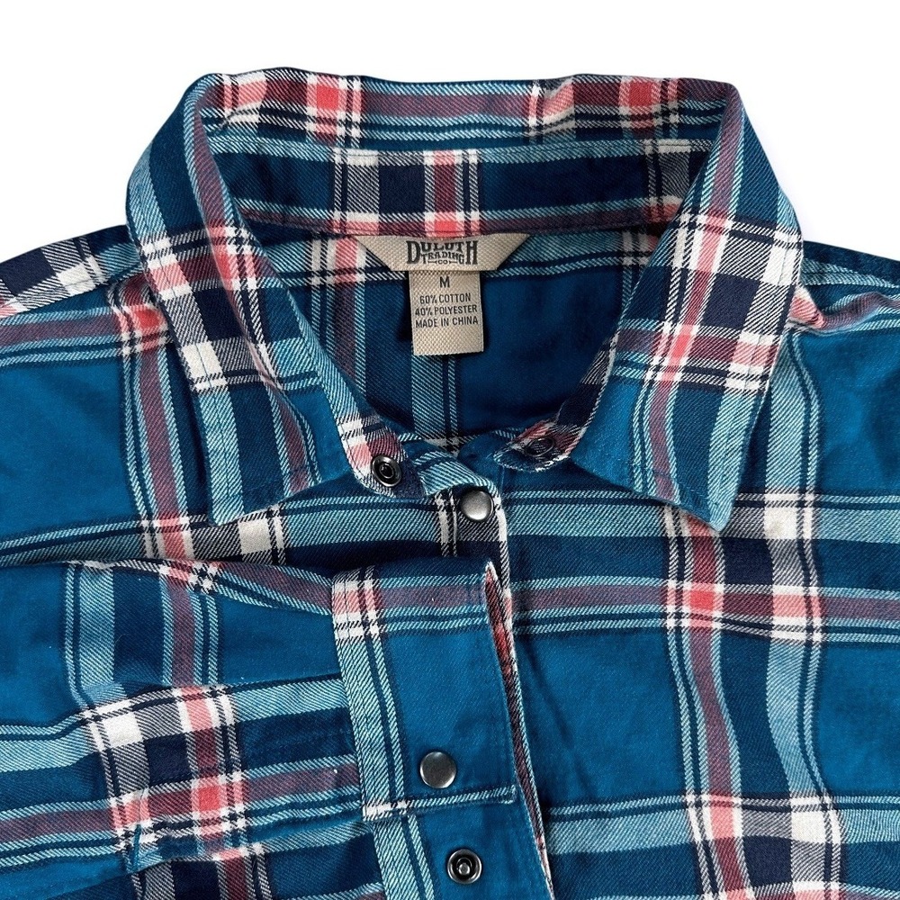 Duluth Trading Co Womens Blue Pink Plaid Flannel Snap Tunic Shirt Medium Pockets